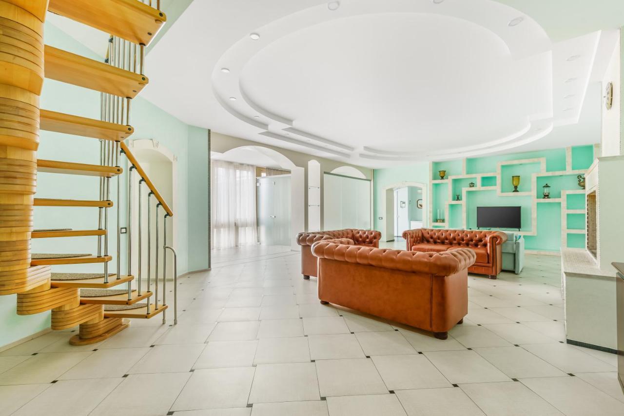 Deribasivska Cozy 4-Room Apartment Odesa Exterior foto
